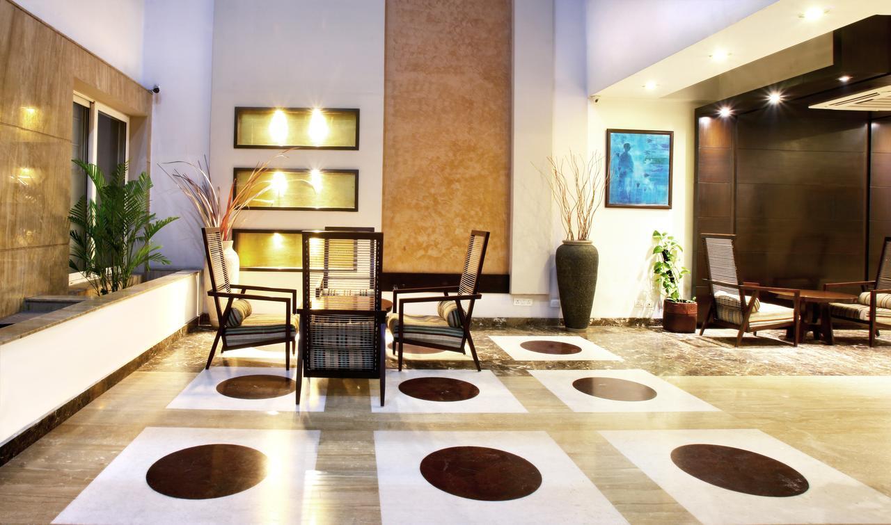 Hotel Mint Casa New Delhi Bagian luar foto