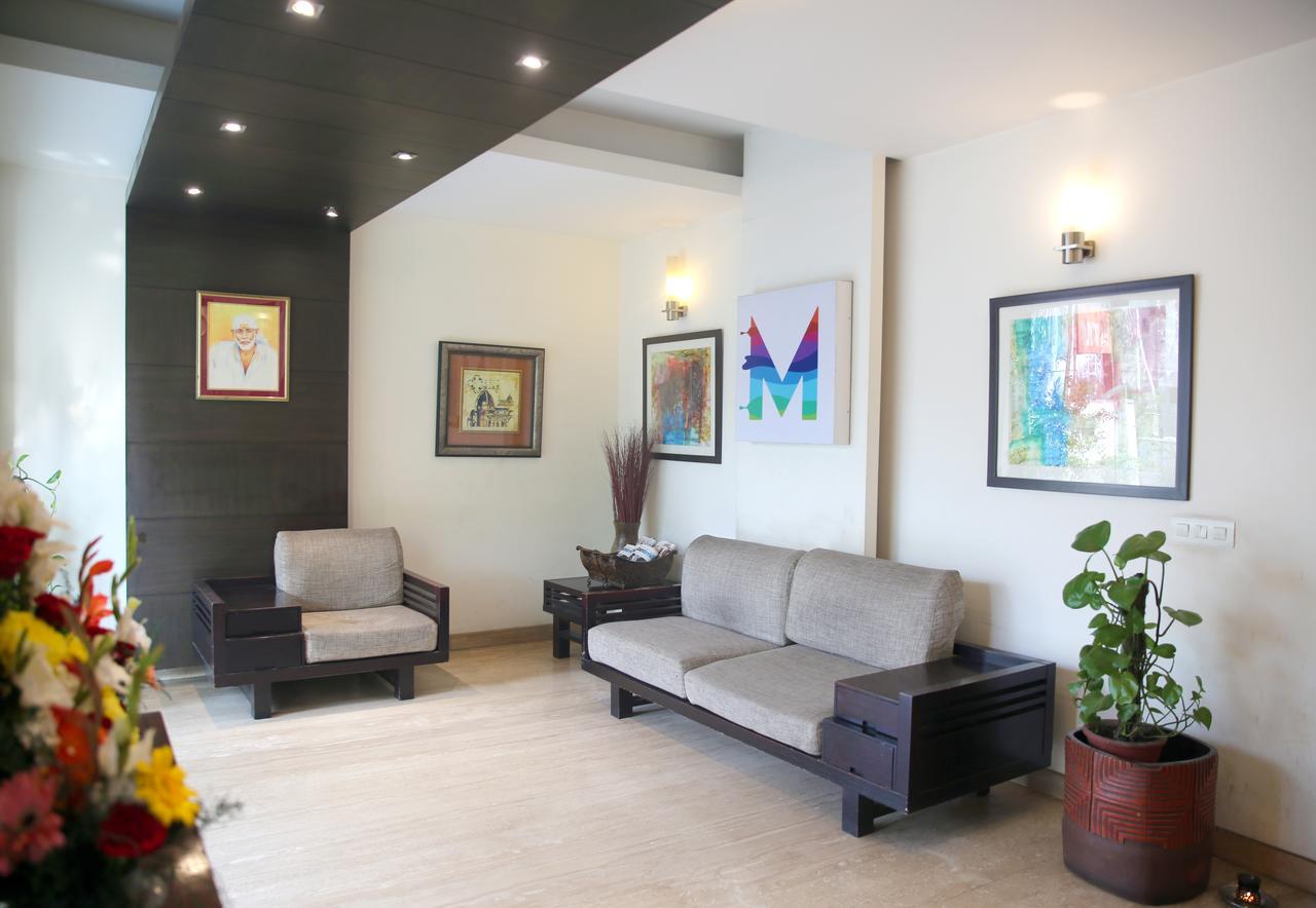 Hotel Mint Casa New Delhi Bagian luar foto